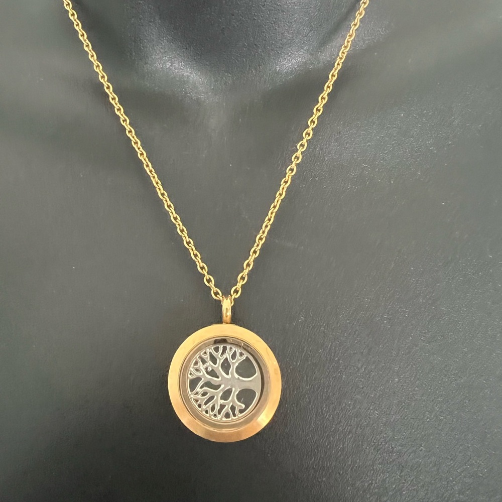 Gold Tree of Life Pendant Necklace